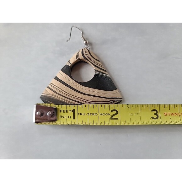 Bohemian Wooden Triangular Shaped Dangling Earrings Vintage NOS - Picture 10 of 10
